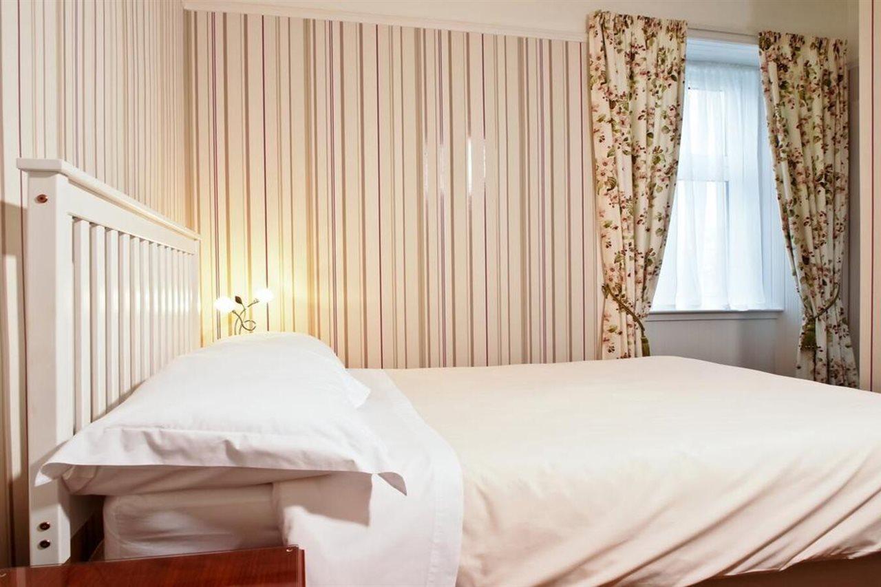 Adam Guest House Perth Eksteriør billede