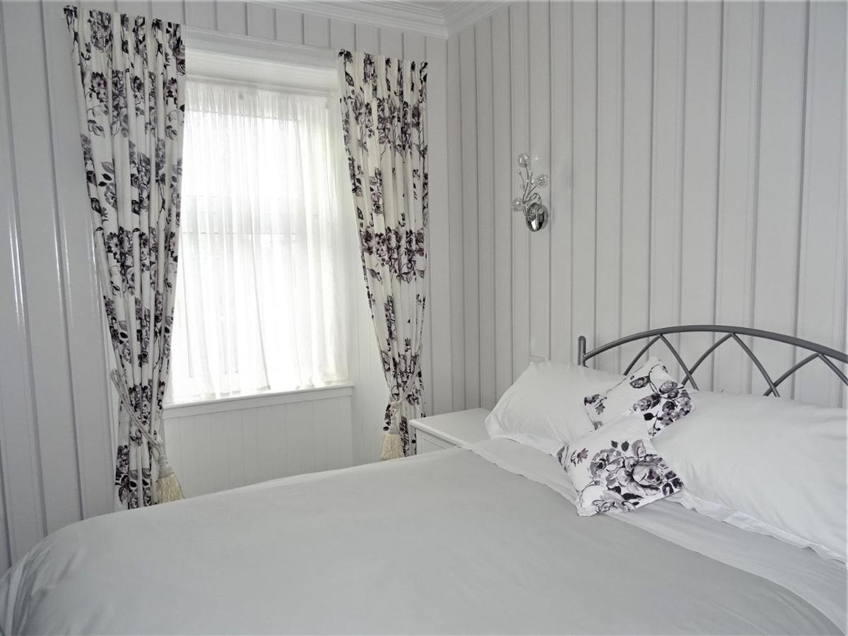 Adam Guest House Perth Eksteriør billede
